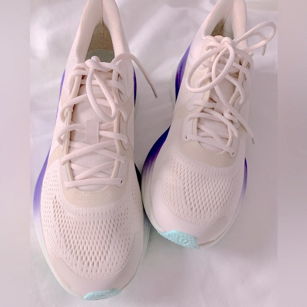 Lululemon Women's Blissfeel Running Shoe - Cream and Purple - Picture 12 of 12